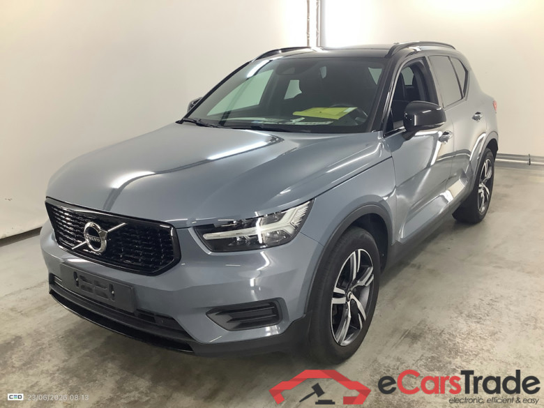 VOLVO XC40 DIESEL 2.0 D4 AWD R-Design Geartronic #1