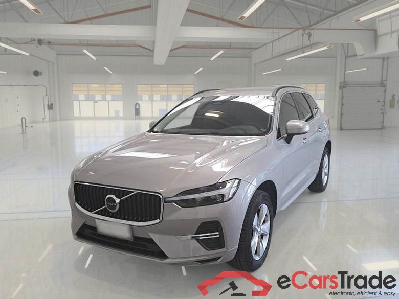 VOLVO XC60 / 2021 / 5P / SUV B4 D AWD AUTOMATICO CORE