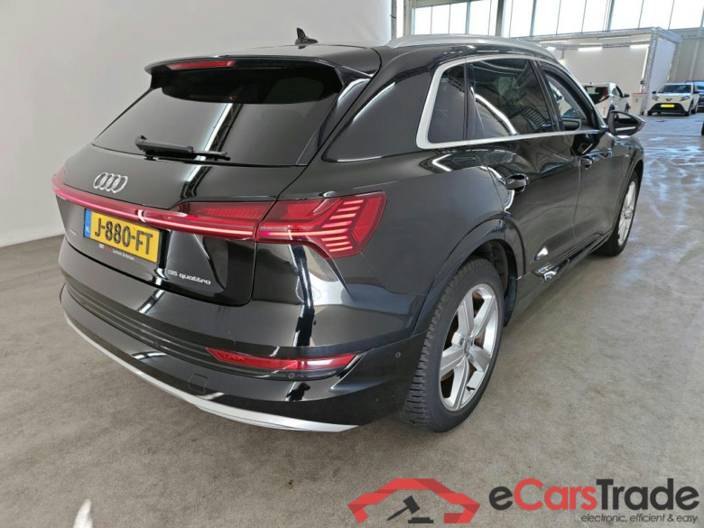 Audi e-tron 55 quattro Business edition Plus 5d + Pano #2