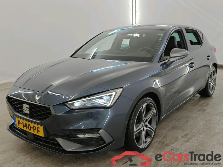 SEAT Leon 1.5 eTSI FR Business Intense DSG 5d #1