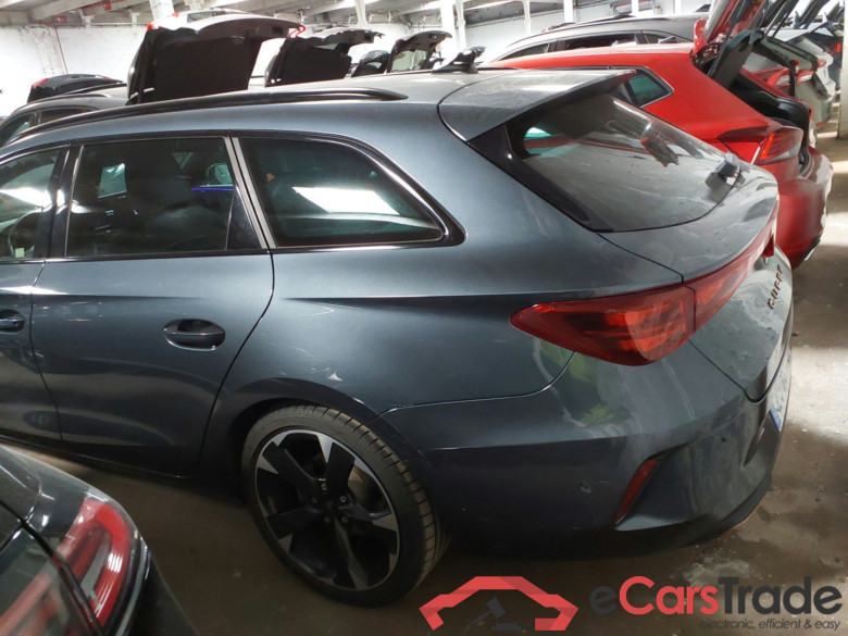 CUPRA Leon 1.5 PHEV DSG 205cv automatico SportsTourer(Winterpack) #2