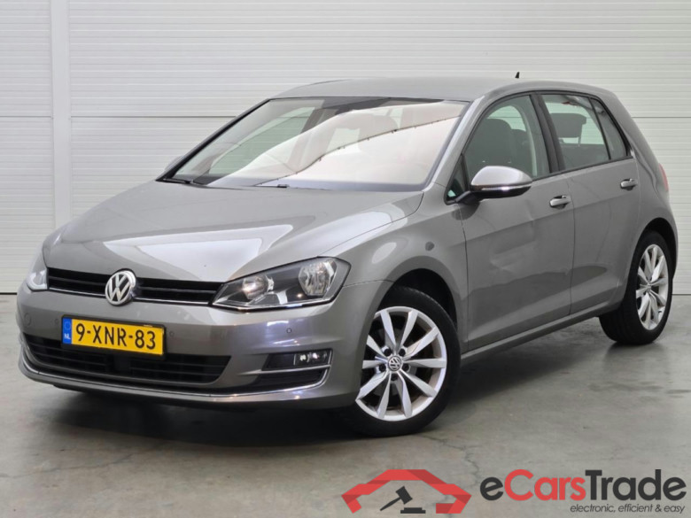 VOLKSWAGEN GOLF 1.6 TDI Highline #1