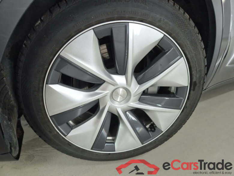 TESLA MODEL Y LONG RANGE DUAL MOTOR AUTOPILO #4