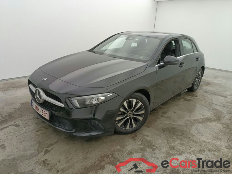 Mercedes-Benz A-Klasse A 180 d Business Solution Aut. 5d #1