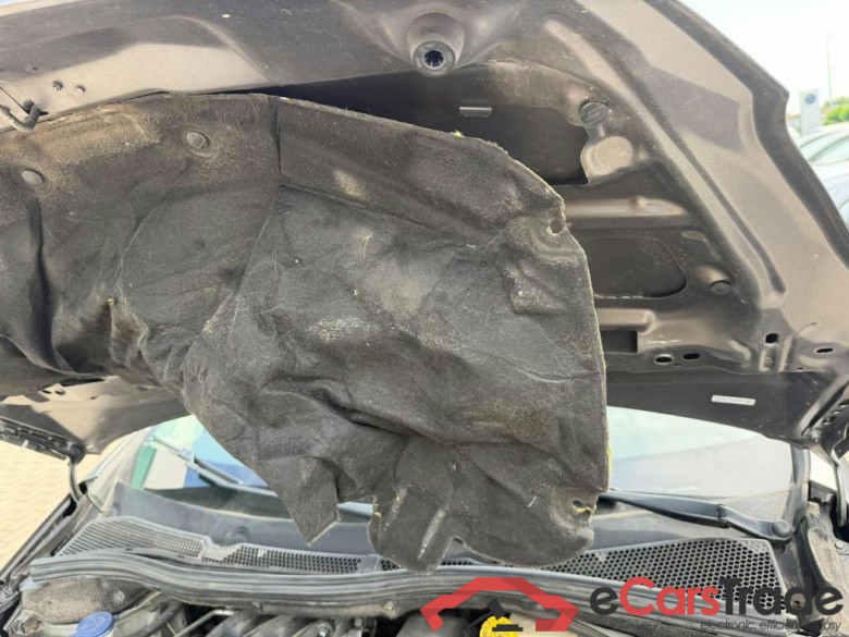 PEUGEOT 208 1.2i PureTech Access #6