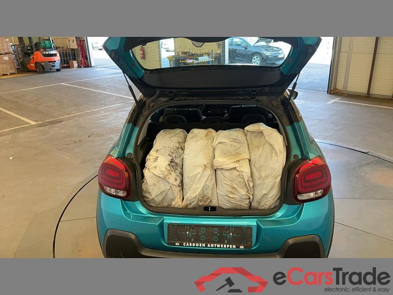 CITROEN C3 1.2i PureTech Shine S&S #6
