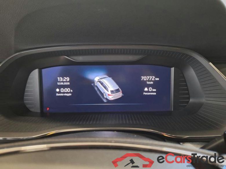 SKODA OCTAVIA WAGON / 2020 / 5P / STATION WAGON 2.0 TDI EVO 110KW EXECUTIVE DSG #4