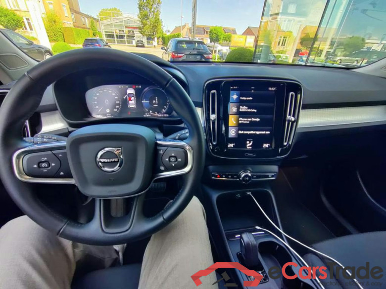 VOLVO XC40 1.5 T4 PHEV Inscription Expression #6