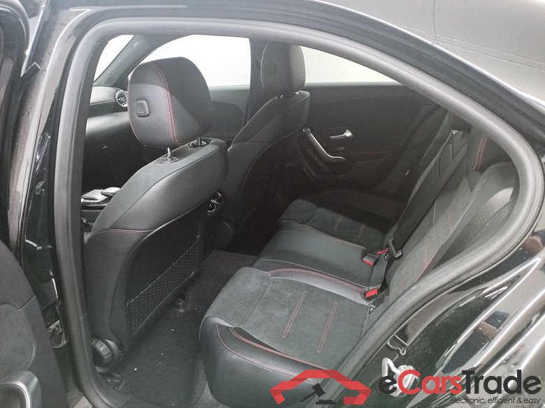 MERCEDES CLASSE A DIESEL (W177) A 200 d 150hp AMG Line 5d #3