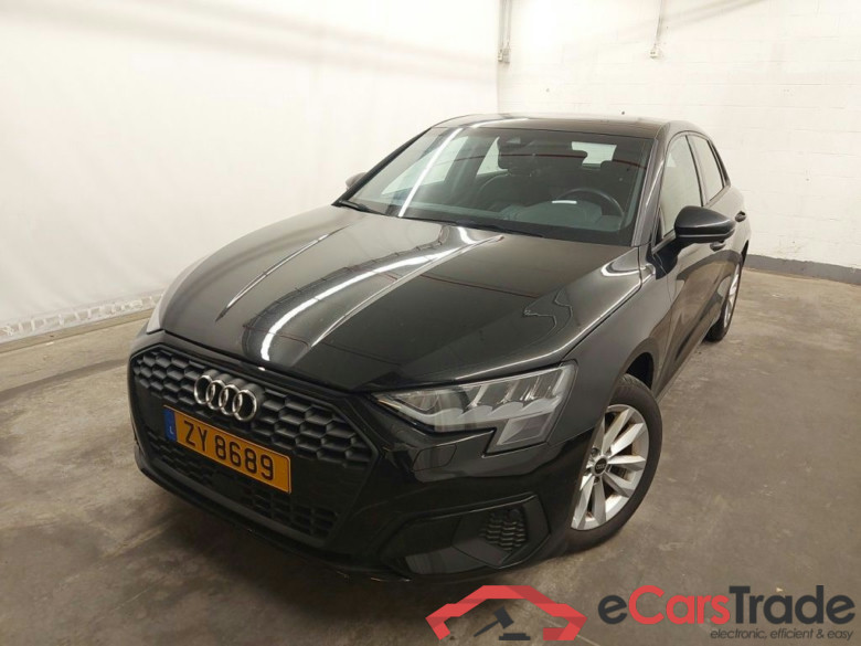 AUDI A3 SPORTBACK - 2020 30 TFSI 110hp S tronic 5d #1
