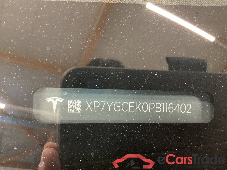 TESLA Model Y Long Range Dual Motor AWD 5d 378kW #5