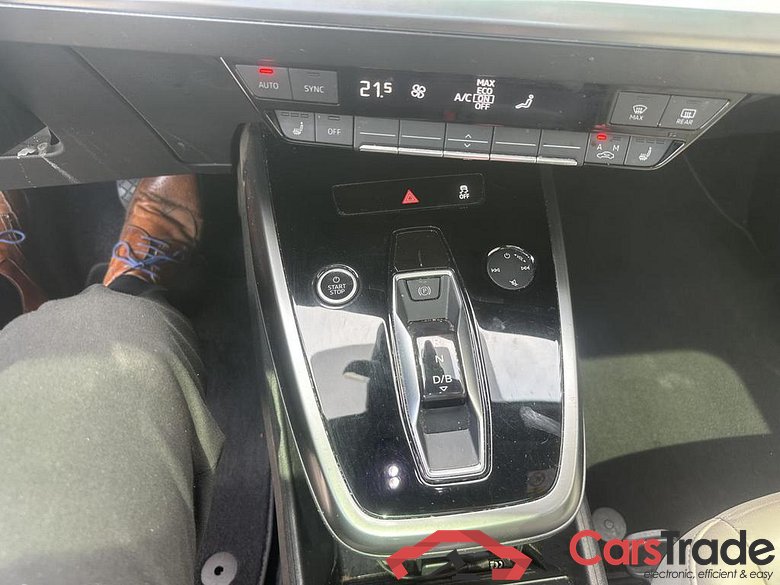 AUDI Q4 e-tron 82 kWh 40 Attraction #6