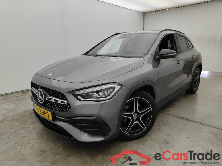 MERCEDES CLASSE GLA DIESEL - 2020 GLA 200 d 150 business Solution 5d Auto #1