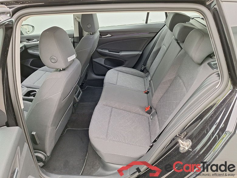 VW, Golf VIII Var '20, Volkswagen Golf Variant VIII 1.0 TSI 81kW Life Bus #4
