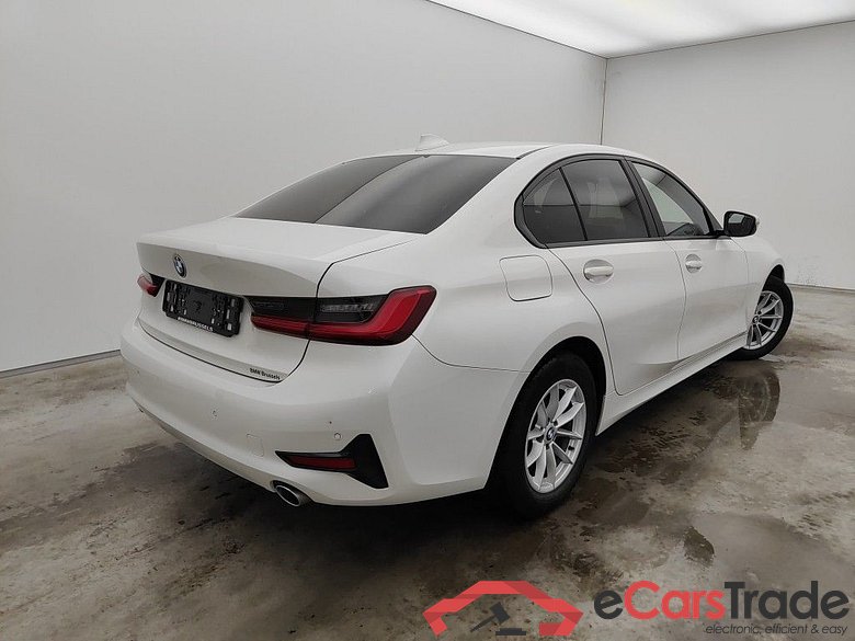 BMW 3 Reeks Berline 318d (100 kW) 4d #2