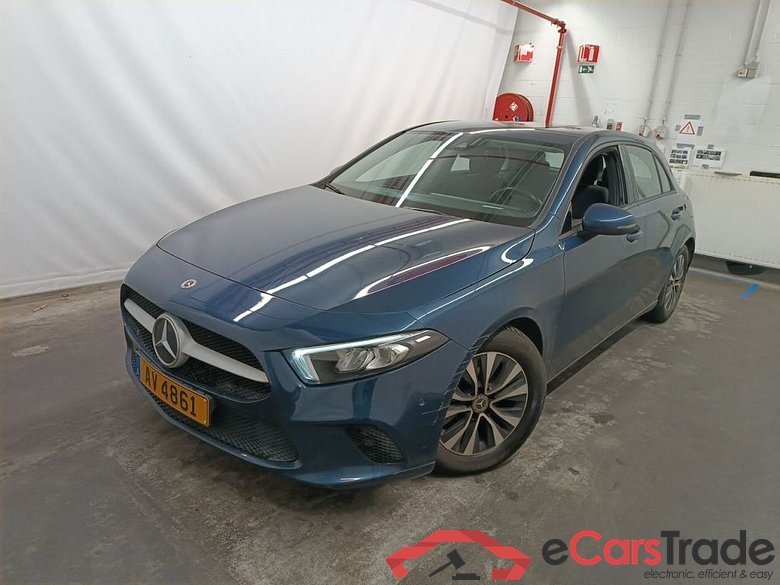 MERCEDES CLASSE A DIESEL (W177) A 180 d 116 Business Solution Essential 5d