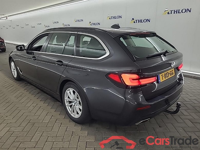 BMW 5-serie Touring 520iA Business Edition Plus 5D 135kW #4