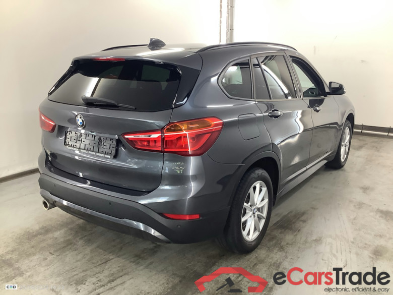 BMW X1 - 2019 1.5i sDrive18 OPF #4