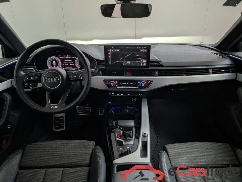 AUDI A4 AVANT 35 TFSI S ed comp #5