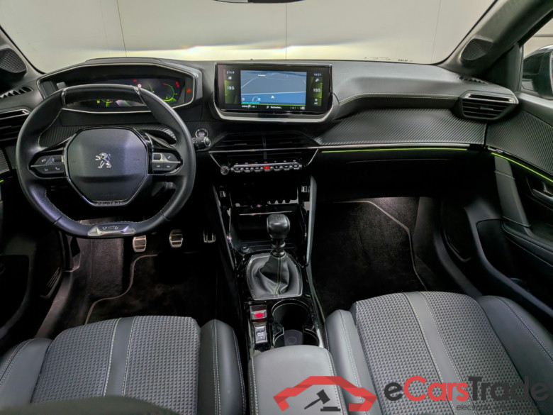 PEUGEOT 208 1.2 PureTech GT #5