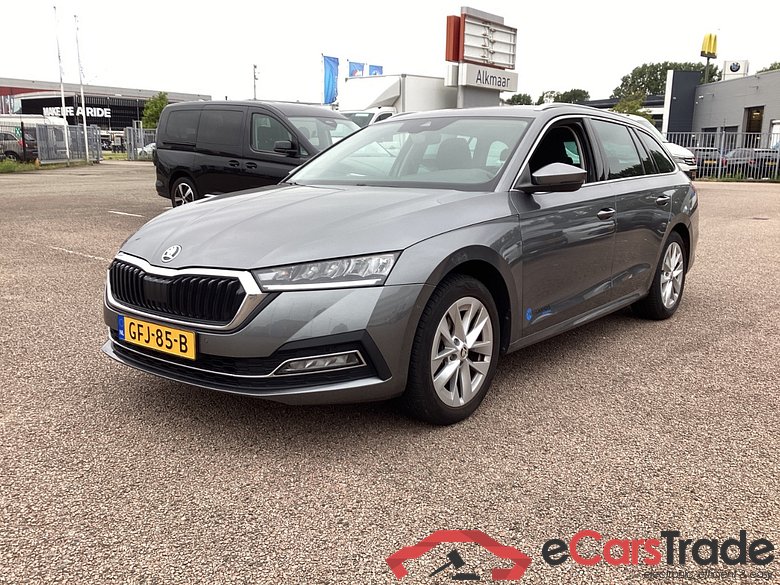 SKODA OCTAVIA COMBI 1.0 TSI Bns Edition