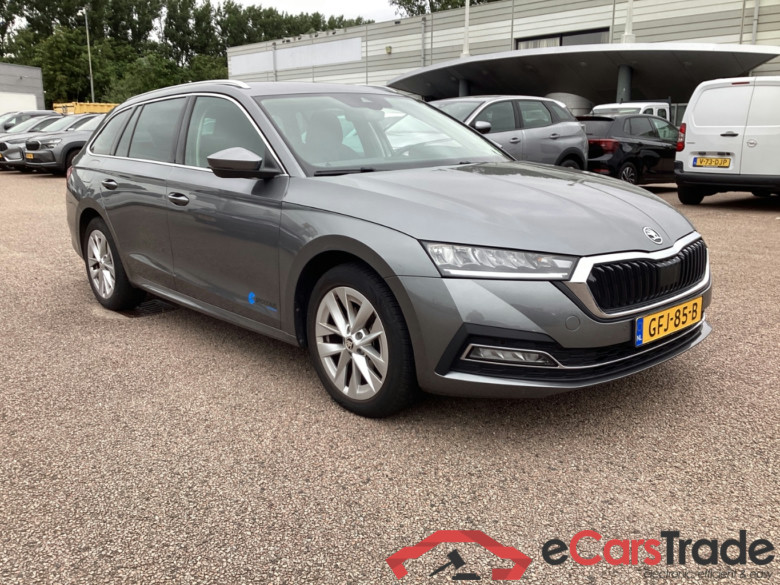SKODA OCTAVIA COMBI 1.0 TSI Bns Edition #2