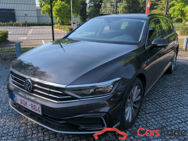 VOLKSWAGEN PASSAT VARIANT GTE - 2020 1.4 TSI PHEV GTE Business DSG #1