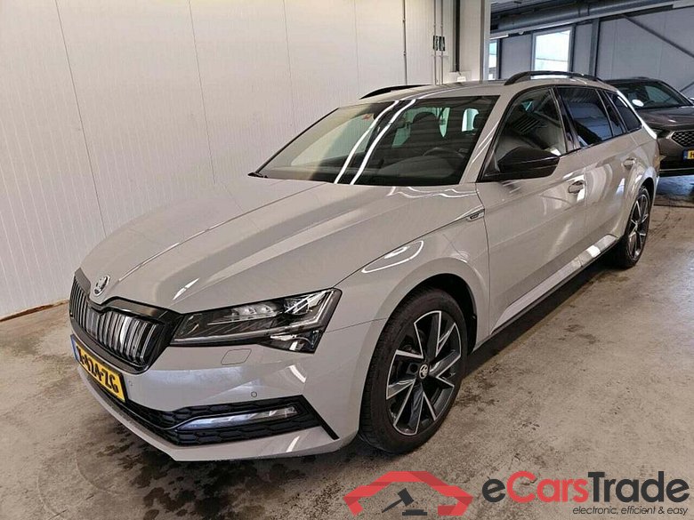 SKODA Superb Combi 1.4 TSI iV Sp. Bns