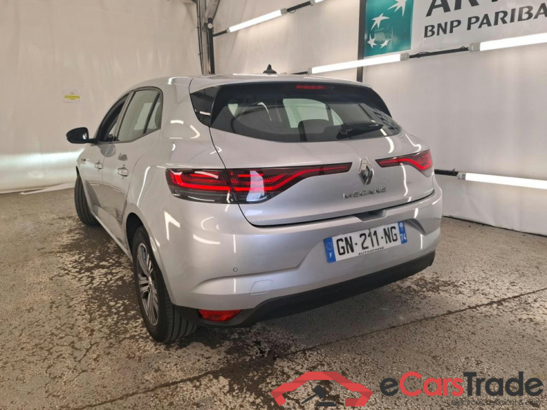 RENAULT Mégane Berline / 2020 / 5P / Berline evolution TCe 140 #2