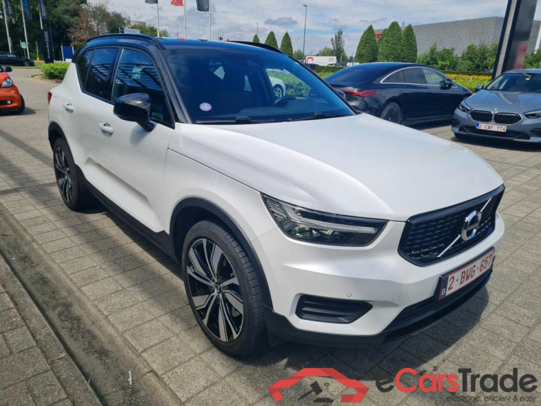 VOLVO XC40 1.5 T4 PHEV R-DESIGN DCT #2