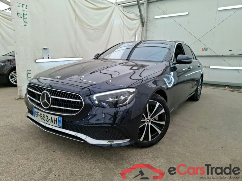 MERCEDES-BENZ Classe E Berline / 2020 / 4P / Berline 2.0 E 300 E AVANTGARDE LINE AUTO #1