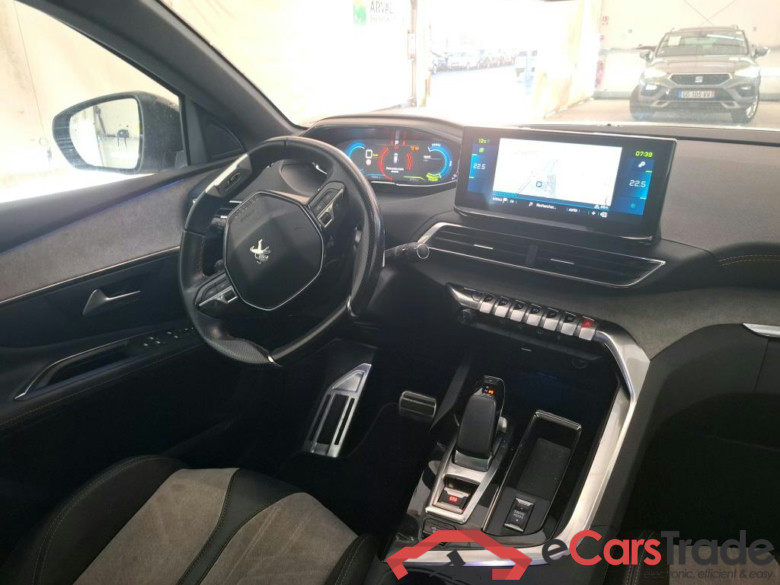 PEUGEOT 3008 / 2020 / 5P / SUV 1.6 HYBRID4 300 E-EAT8 GT #5