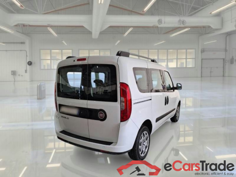 FIAT DOBLÒ / 2014 / 5P / MONOVOLUME 1.4 T-JET 16V 120CV EASY #2