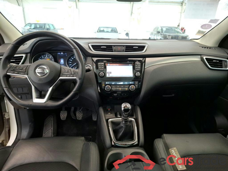 NISSAN Qashqai 5p Crossover 1.3 DIG-T 140 Tekna #5