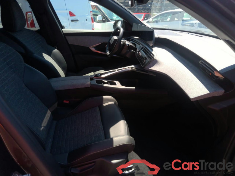 3008  Hybrid 136 Allure 1.2  135CV  BVA6 #5