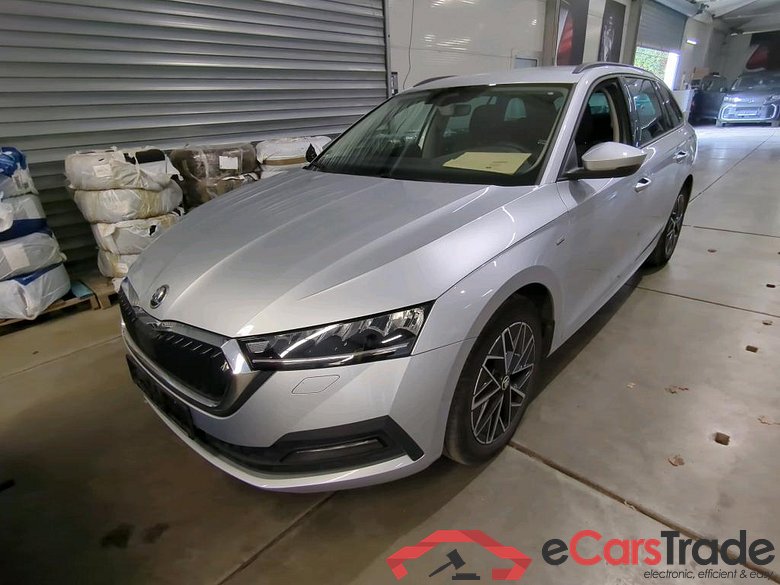 Octavia Combi Ambition 2.0 TDI 110KW AT7 E6d