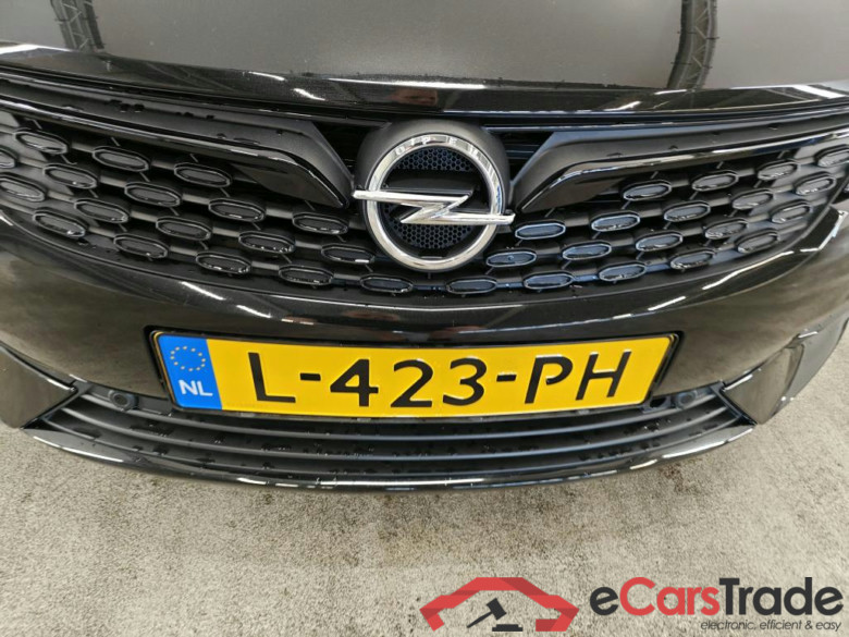 Opel Astra 1.2 turbo 107kW Ultimate 5d #5