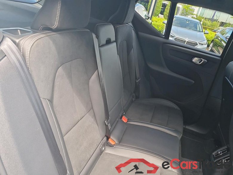 VOLVO XC40 1.5 T4 PHEV R-DESIGN DCT #6