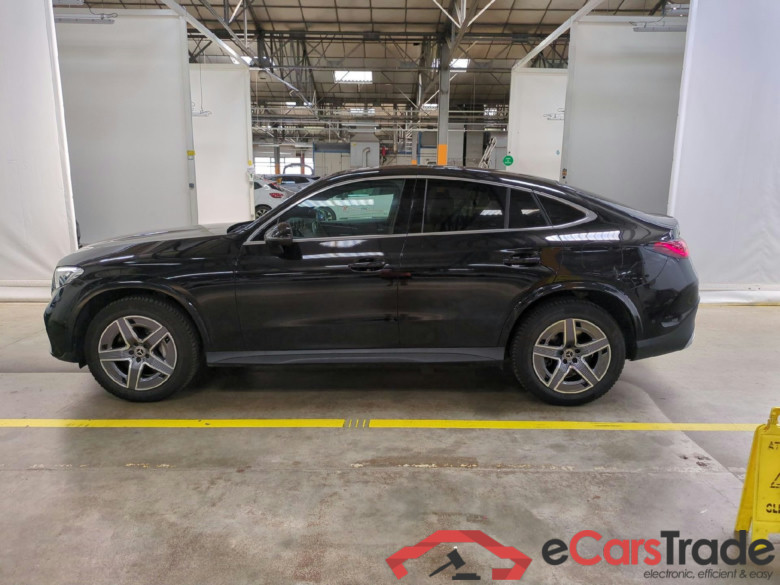 MERCEDES-BENZ GLC Coupe / 2023 / 5P / Coupé GLC 300 de AMG Line 4MATIC #2