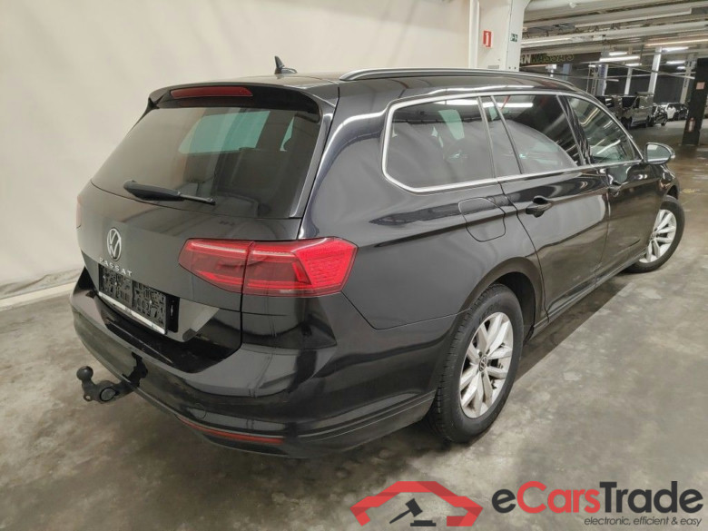 Volkswagen Passat Variant 2.0 TDI 90kW DSG Style Business 5d #2
