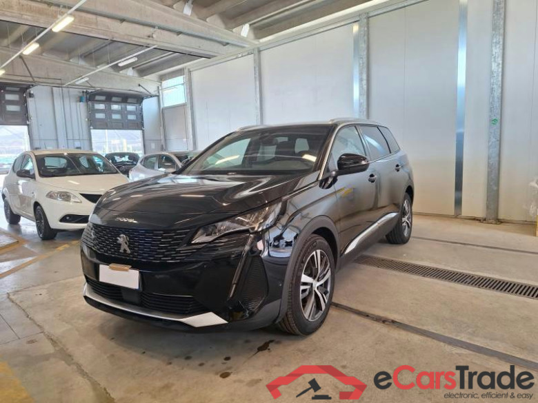 PEUGEOT 5008 / 2020 / 5P / SUV BLUEHDI 130 ALLURE EAT8 S/S AUT. #1