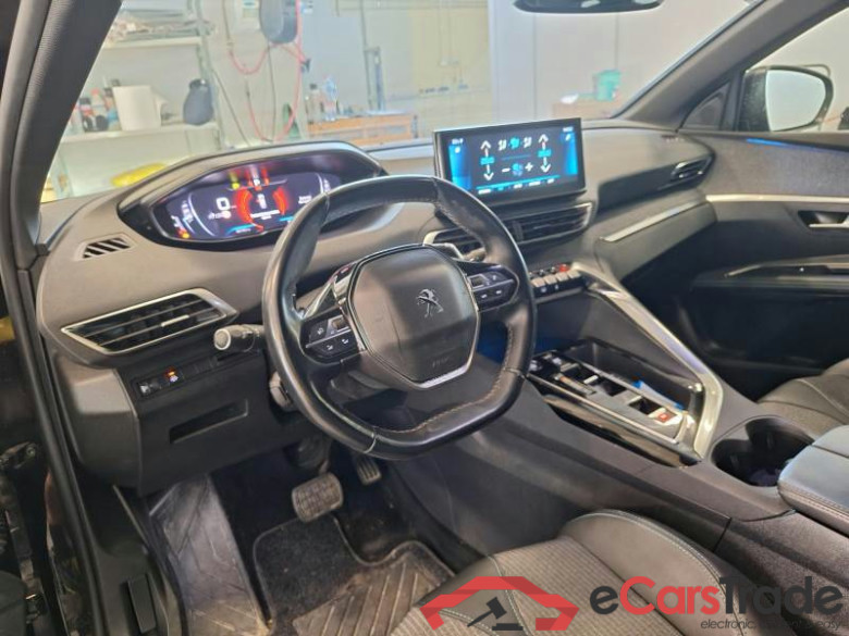 PEUGEOT 5008 / 2020 / 5P / SUV BLUEHDI 130 ALLURE EAT8 S/S AUT. #3