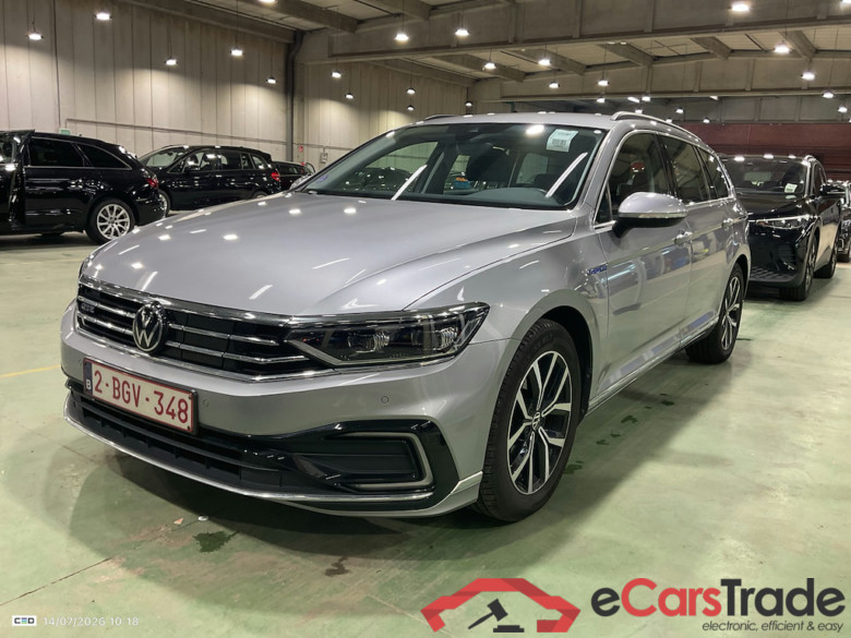VOLKSWAGEN PASSAT VARIANT 1.4 TSI MSQ VARIANT GTE BUSINESS