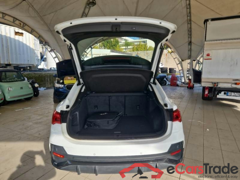 AUDI Q3 SPORTBACK / 2019 / 5P / SUV 45 TFSI E S TRONIC BUSINESS PLUS #4