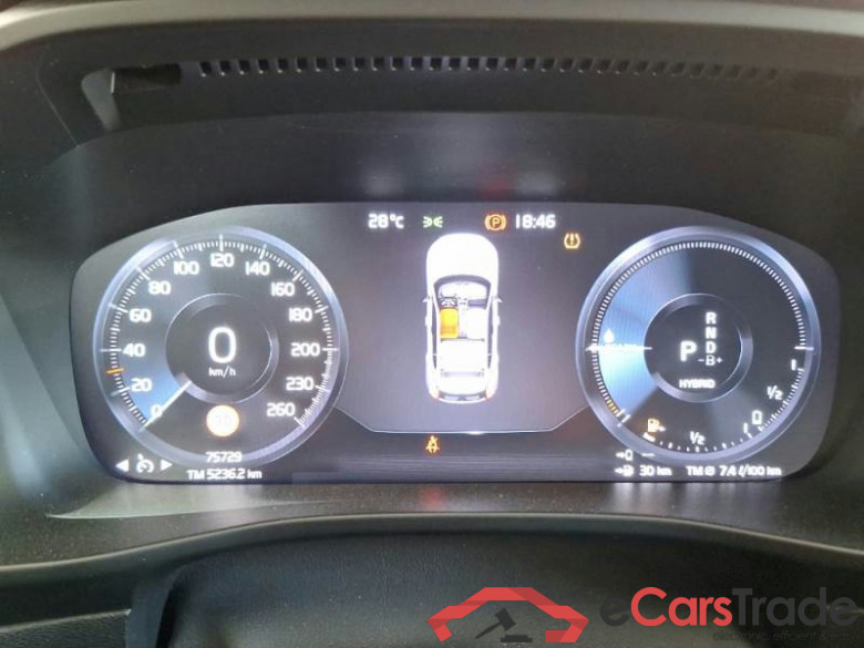 VOLVO XC40 / 2021 / 5P / SUV T4 RECHARGE PLUG-IN AUTO ESSENTIAL #4
