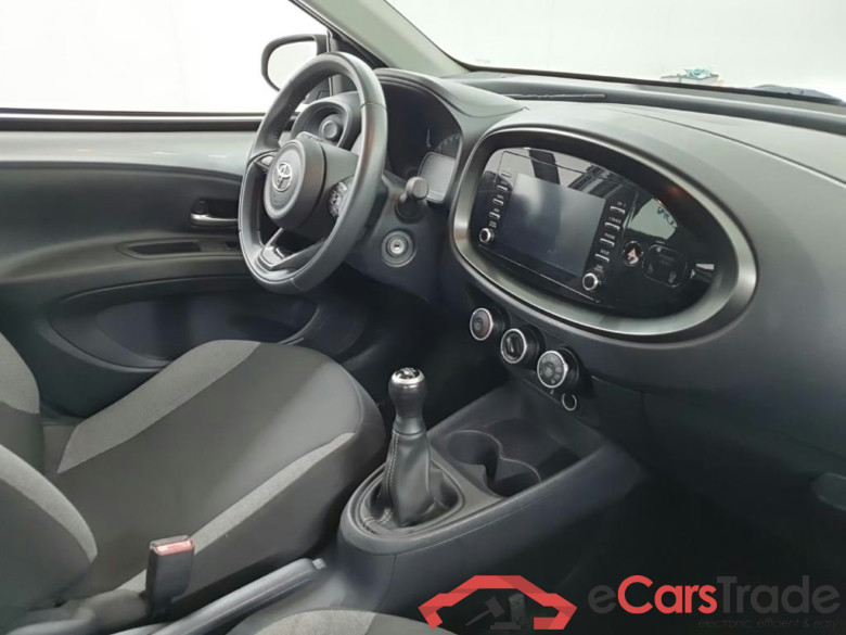 TOYOTA Aygo X 1.0 VVT-I MT play 5D 53kW #6