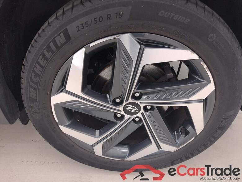 HYUNDAI TUCSON 1.6 T-GDI SHINE SENSATION 4WD #6