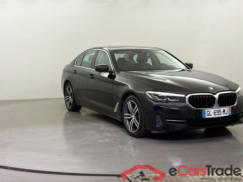 BMW Série 5 / 2020 / 4P / Berline 520i 184ch Business Design BVA8 #3