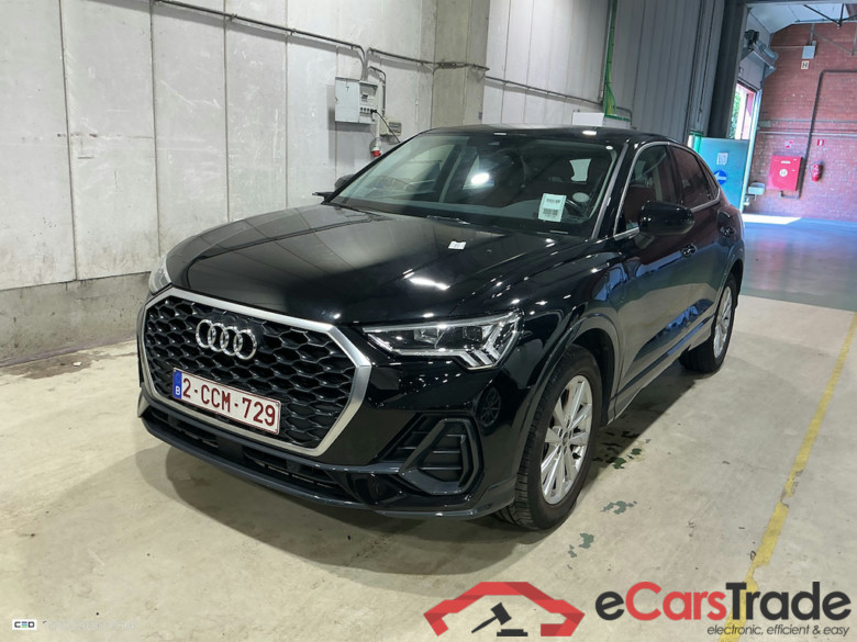 AUDI Q3 Sportback 1.4 45 TFSI E S TRONIC #1