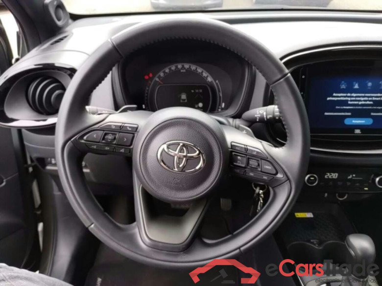 TOYOTA Aygo X 1.0 VVT-i S-CVT Envy #6